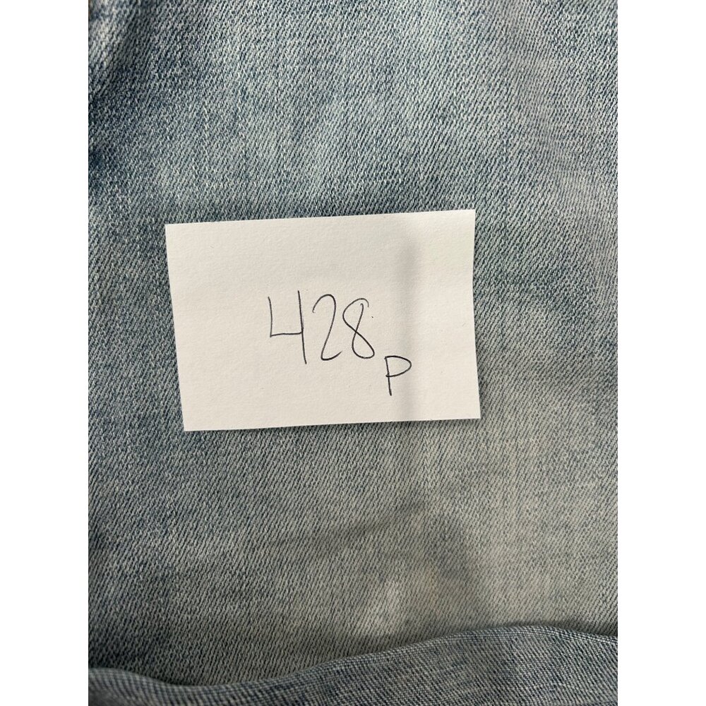 Gap 1969 Women's Distressed Denim Shorts Size 33 Light Wash - Picture 8 of 8